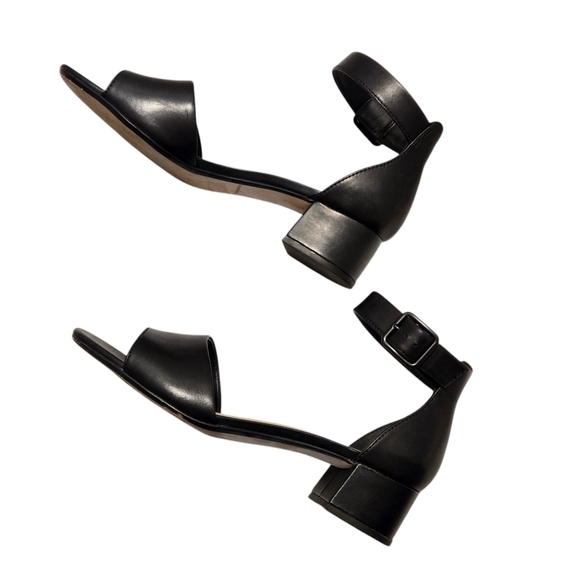 Like New Clarks Collection Elisa Dedra Leather Sandals Ankle Strap Block Heel - Picture 8 of 9